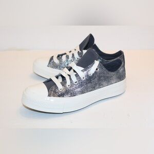 Converse Chuck 70 Low Top Shoes Size Women’s 6.5 NEW